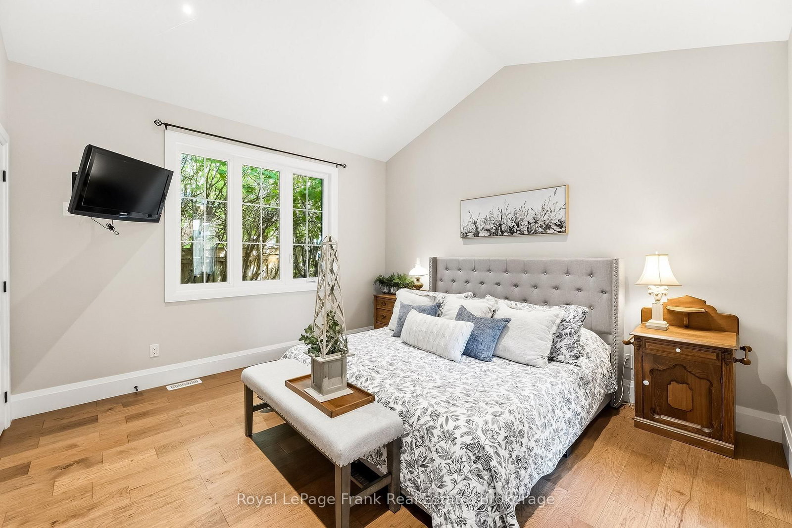 182 River Street • Scugog, ON photo 26