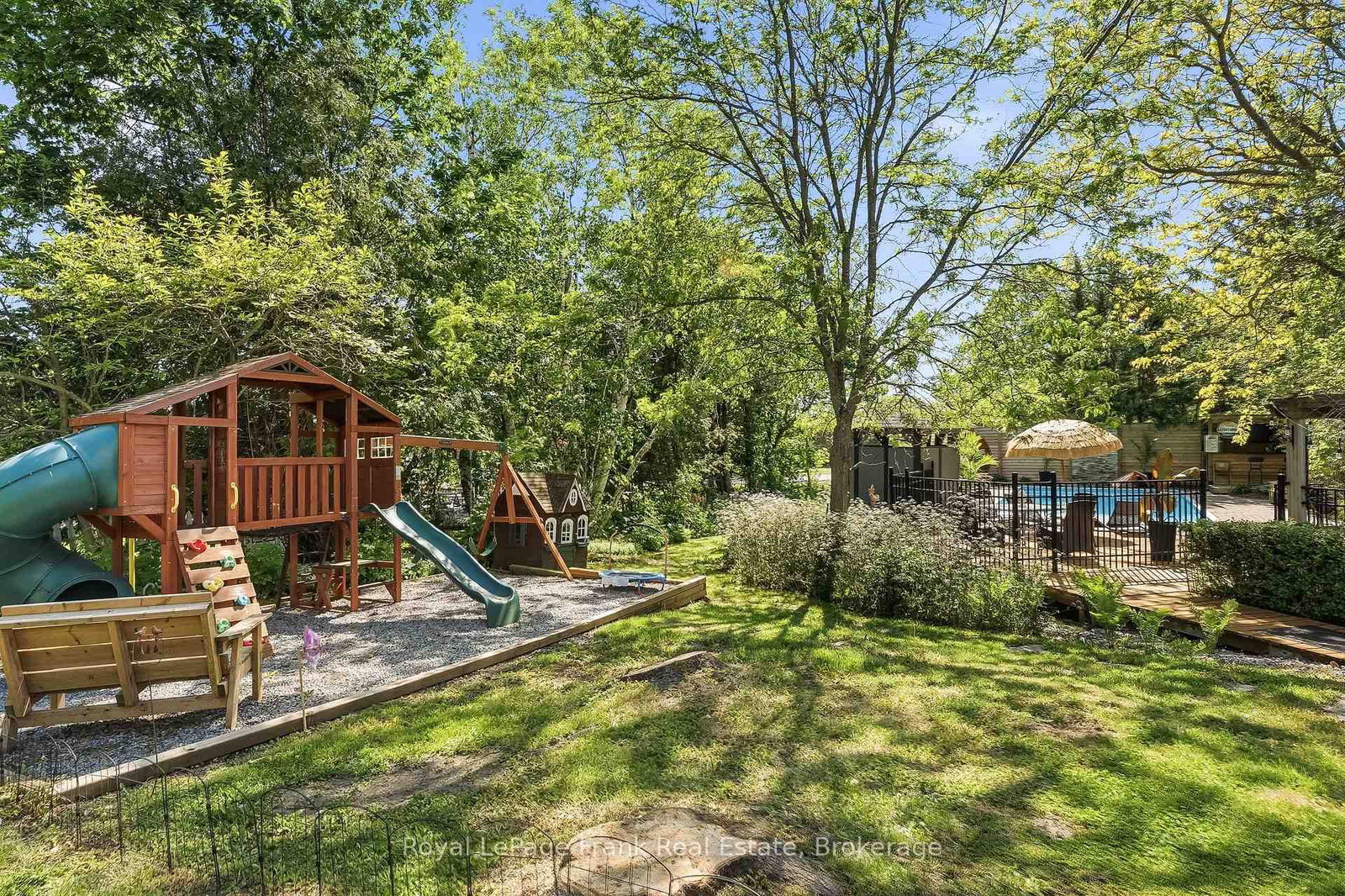 182 River Street • Scugog, ON photo 33