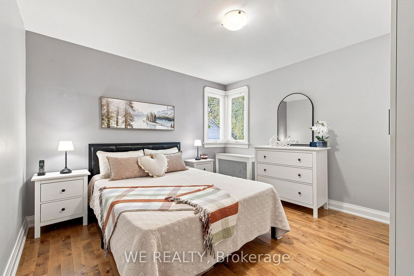 12 Fairside Avenue • Toronto, ON photo 14