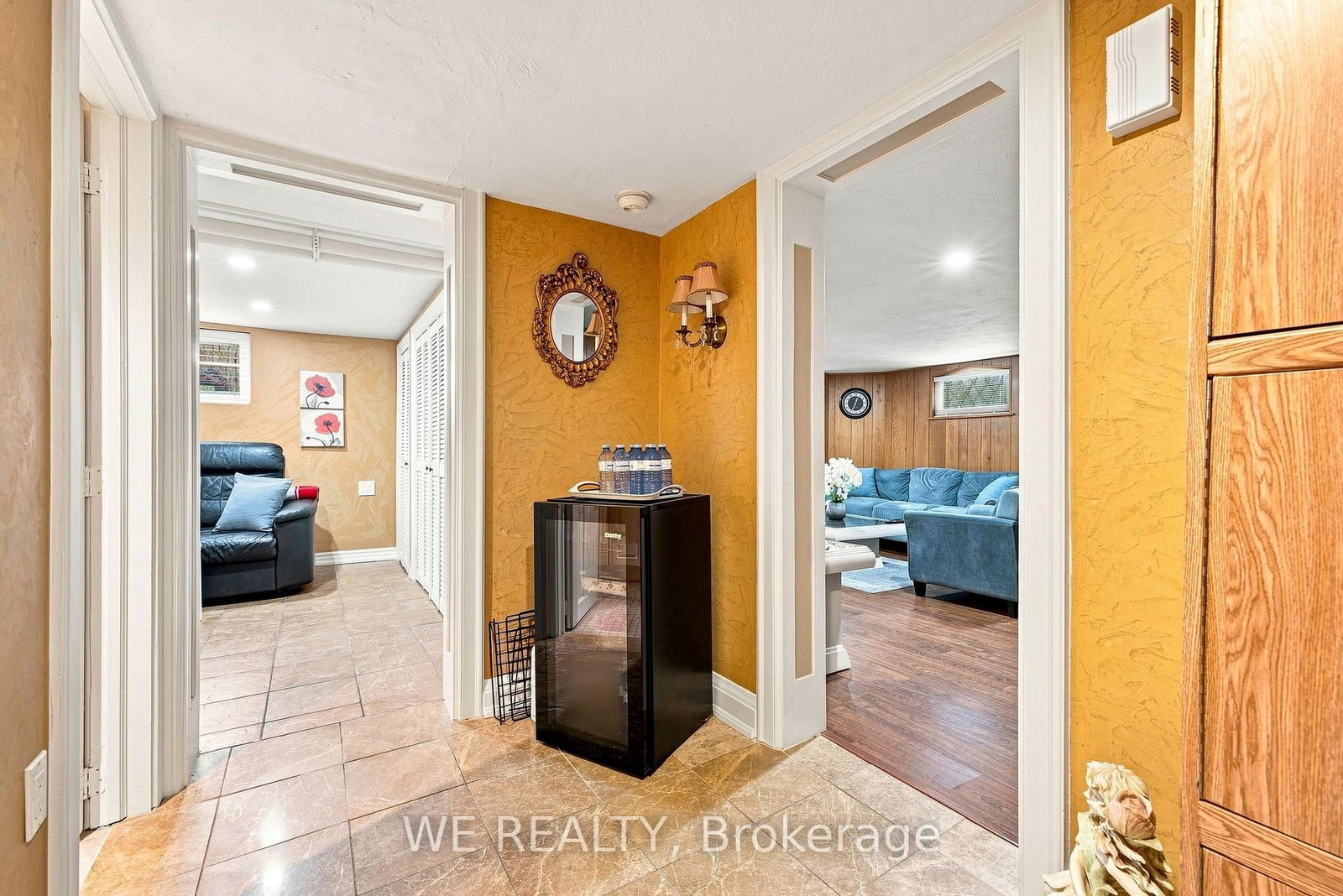 12 Fairside Avenue • Toronto, ON photo 20