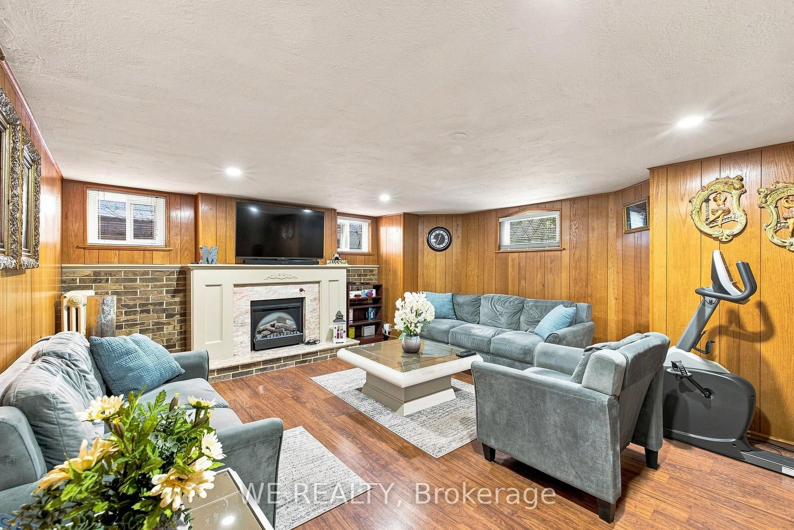 12 Fairside Avenue • Toronto, ON photo 21