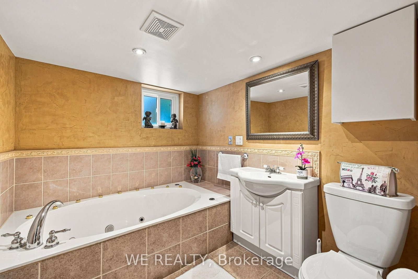 12 Fairside Avenue • Toronto, ON photo 27