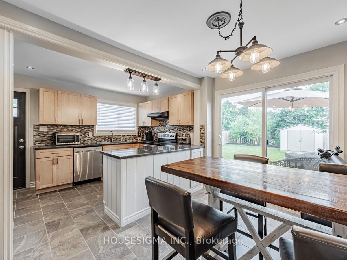 1379 Orlando Court • Oshawa, ON photo 12