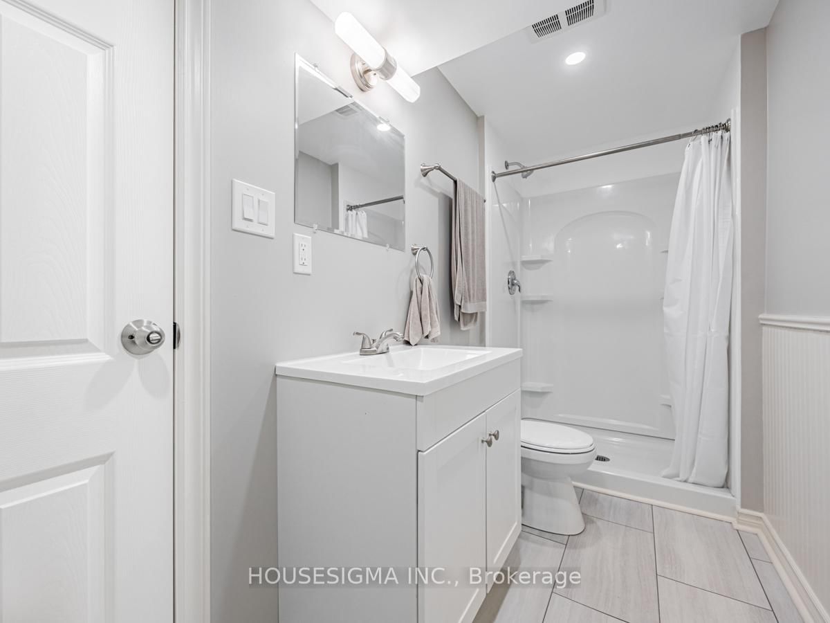 1379 Orlando Court • Oshawa, ON photo 32