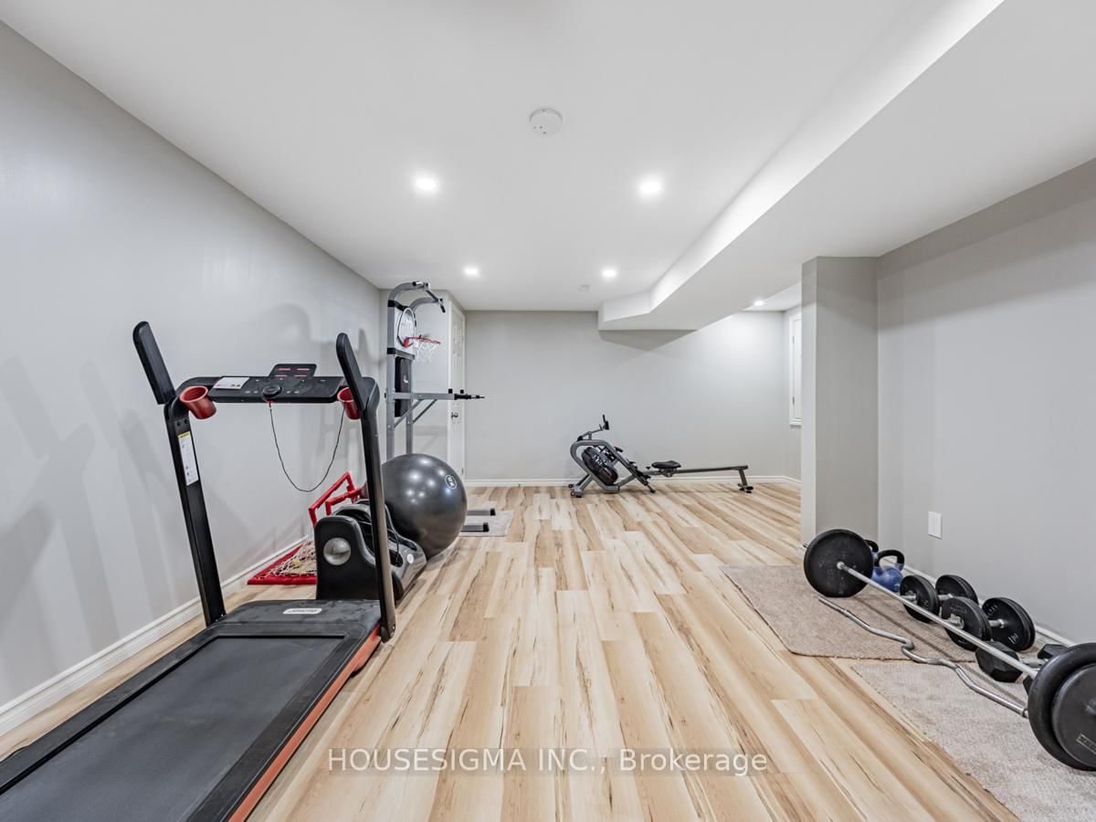 1379 Orlando Court • Oshawa, ON photo 33