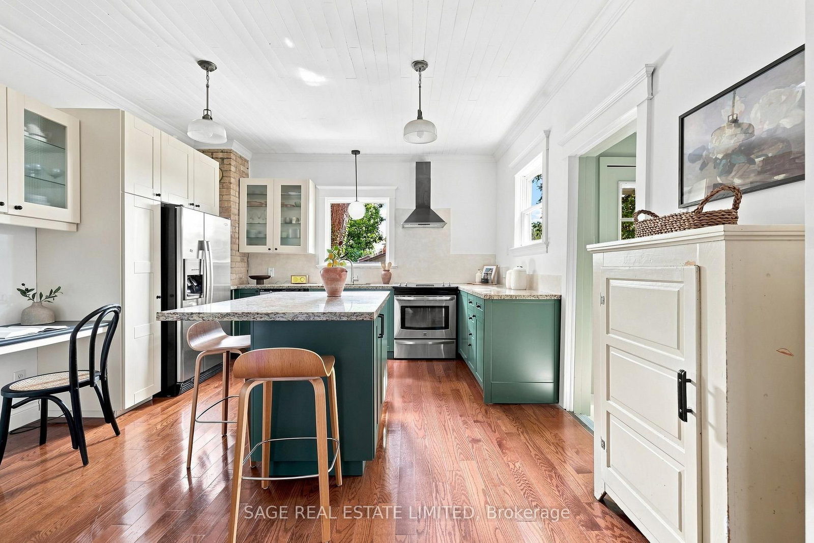 81 Woodfield Road • Toronto, ON photo 10