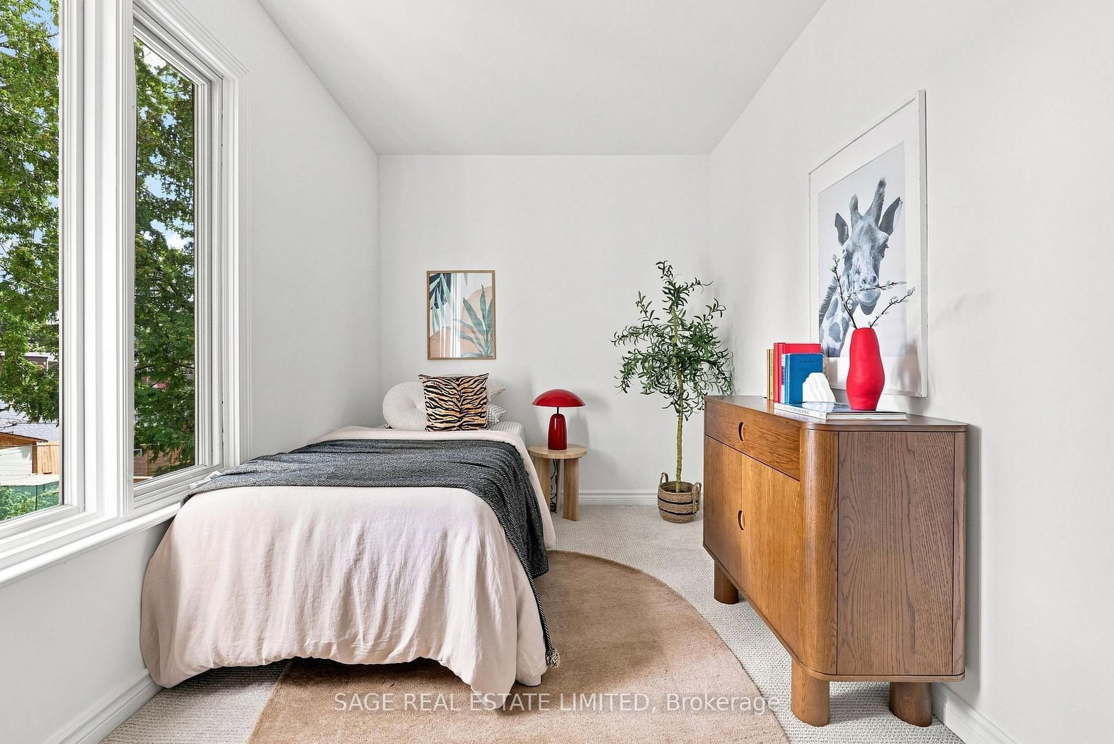 81 Woodfield Road • Toronto, ON photo 18