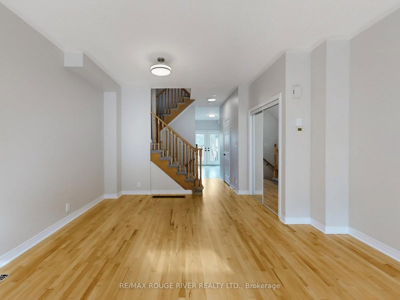 11 - 1330 Altona Road