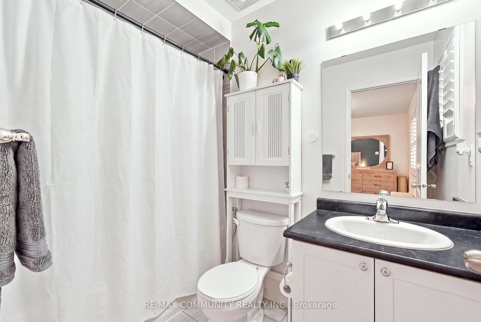 1775 Finkle Drive • Oshawa, ON photo 34