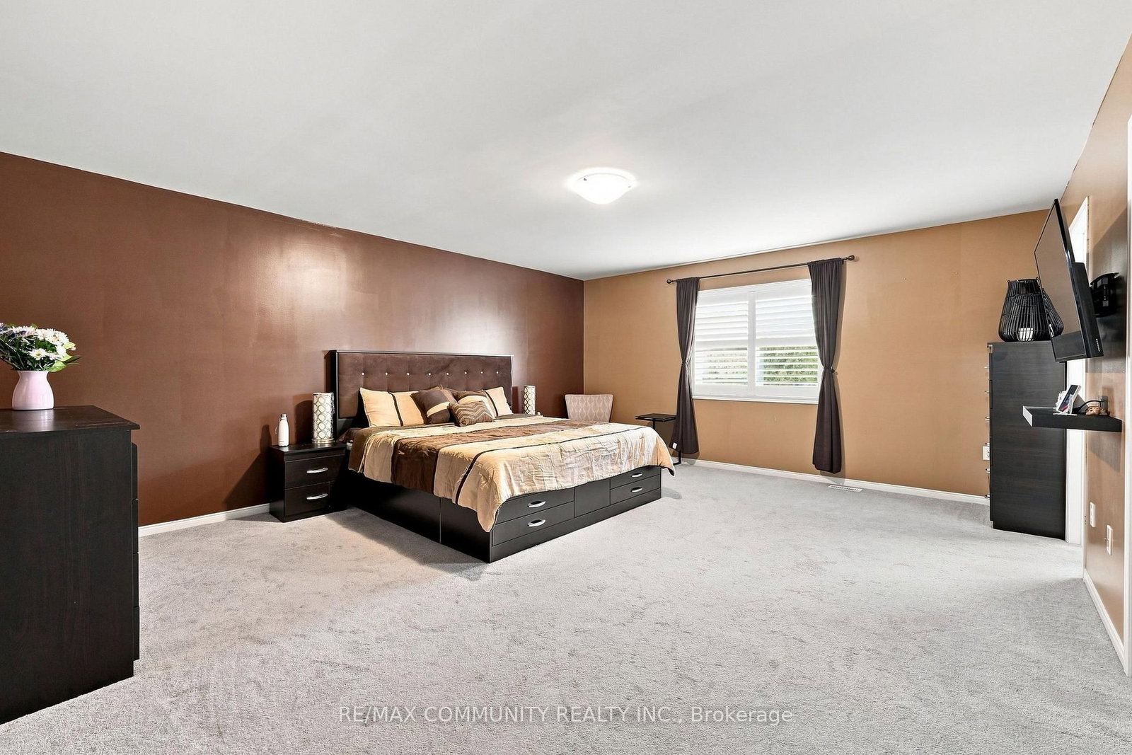 1775 Finkle Drive • Oshawa, ON photo 37