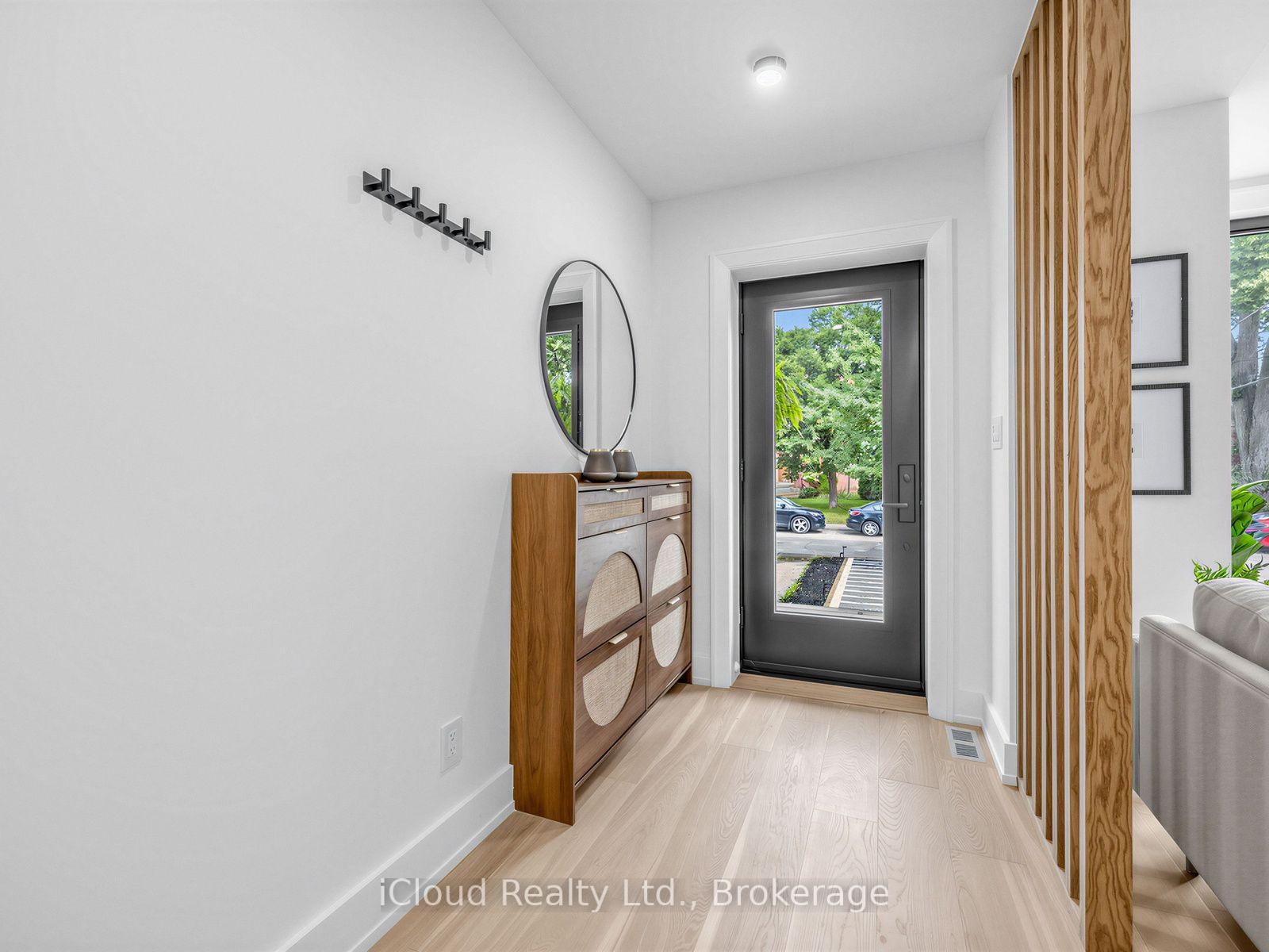 96 Woodycrest Avenue • Toronto, ON photo 7