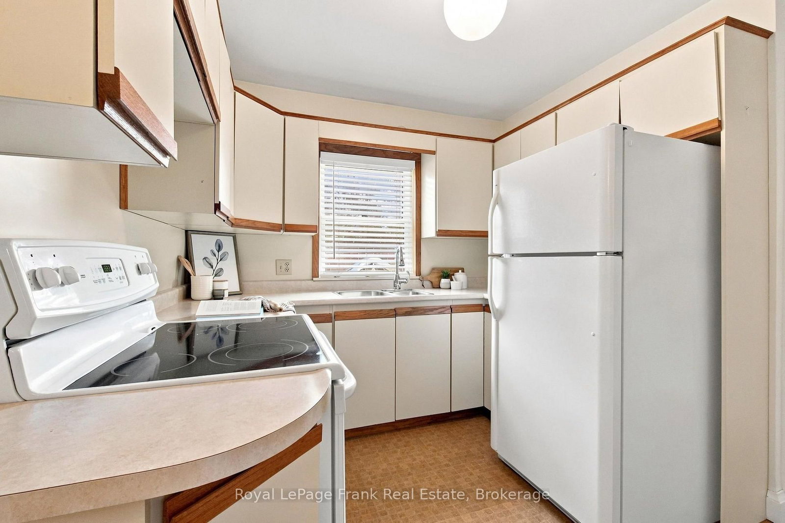 126 Lauder Road • Oshawa, ON photo 11