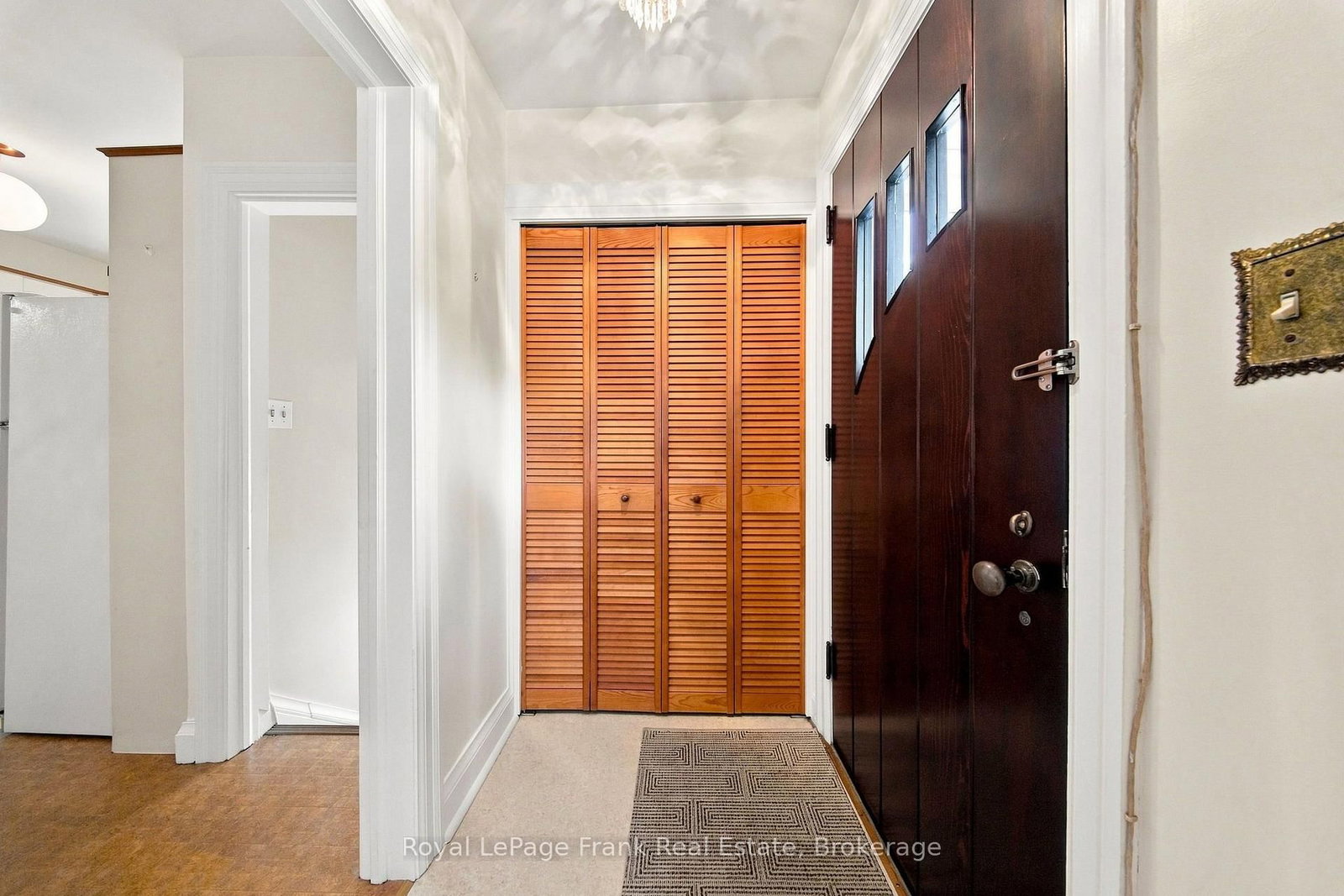 126 Lauder Road • Oshawa, ON photo 5