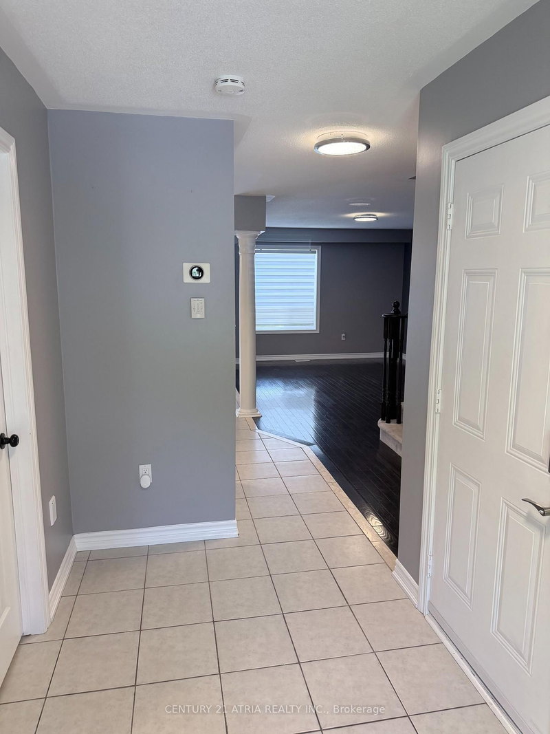 43 Redfern Crescent