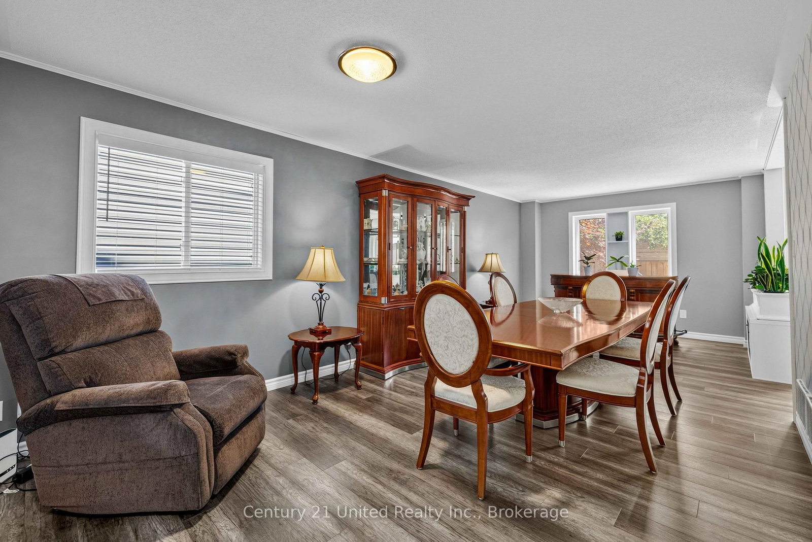 49 Waterview Lane • Clarington, ON photo 11