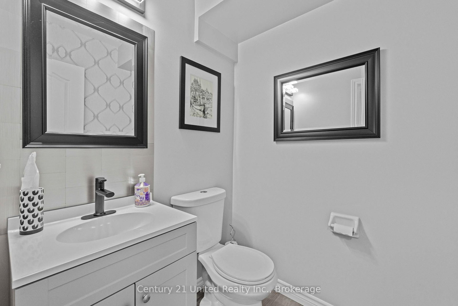 49 Waterview Lane • Clarington, ON photo 12