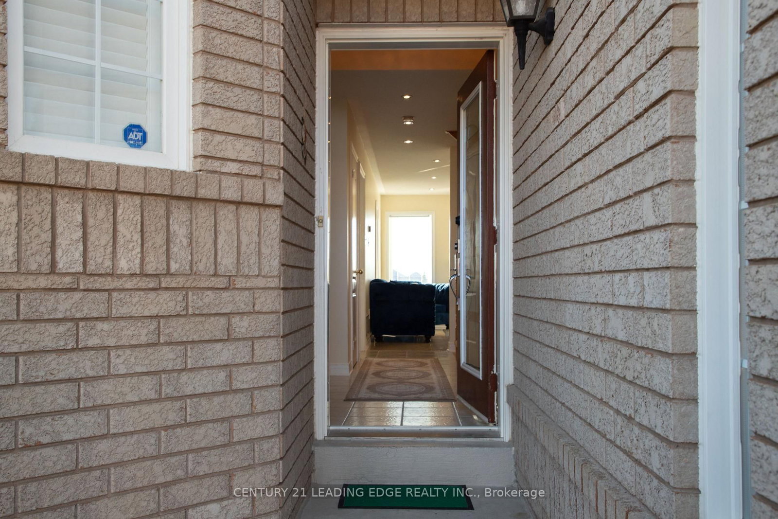 157 Dooley Crescent • Ajax, ON photo 5