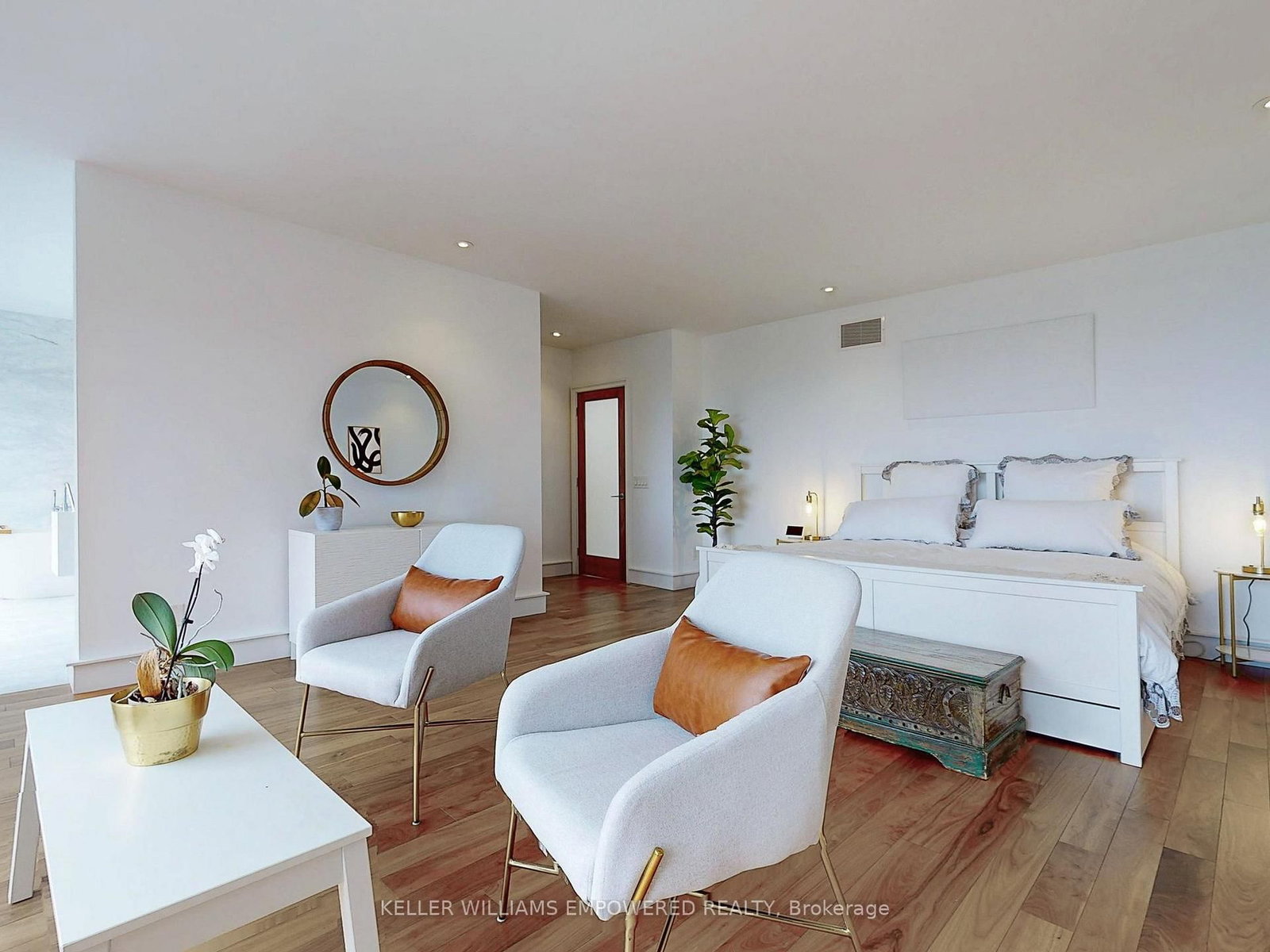 9 Fenwood Heights • Toronto, ON photo 27