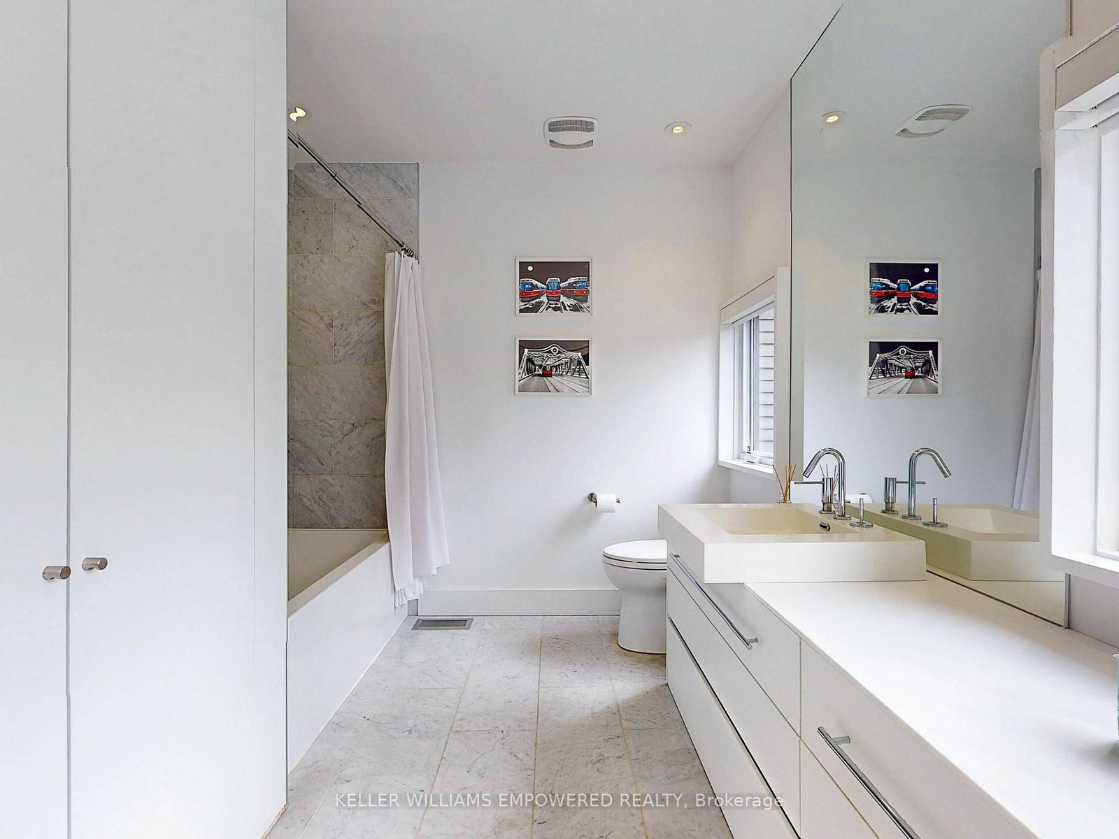 9 Fenwood Heights • Toronto, ON photo 38
