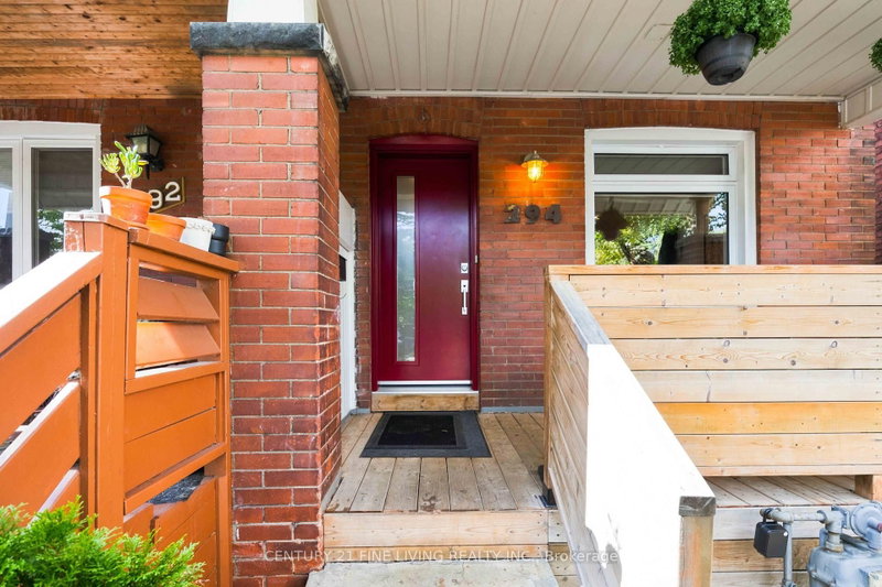 294 Gainsborough Road
