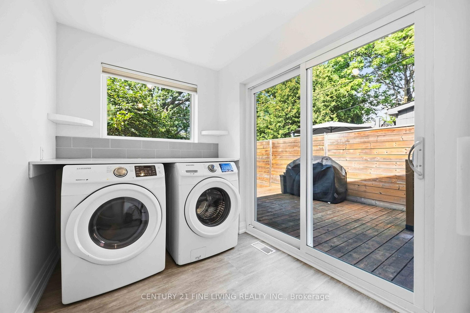 294 Gainsborough Road • Toronto, ON photo 21