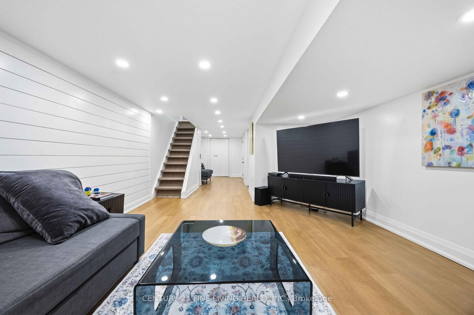 294 Gainsborough Road • Toronto, ON photo 36
