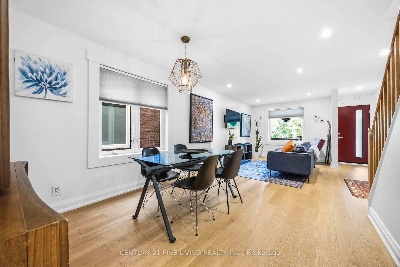 294 Gainsborough Road • Toronto, ON photo 6