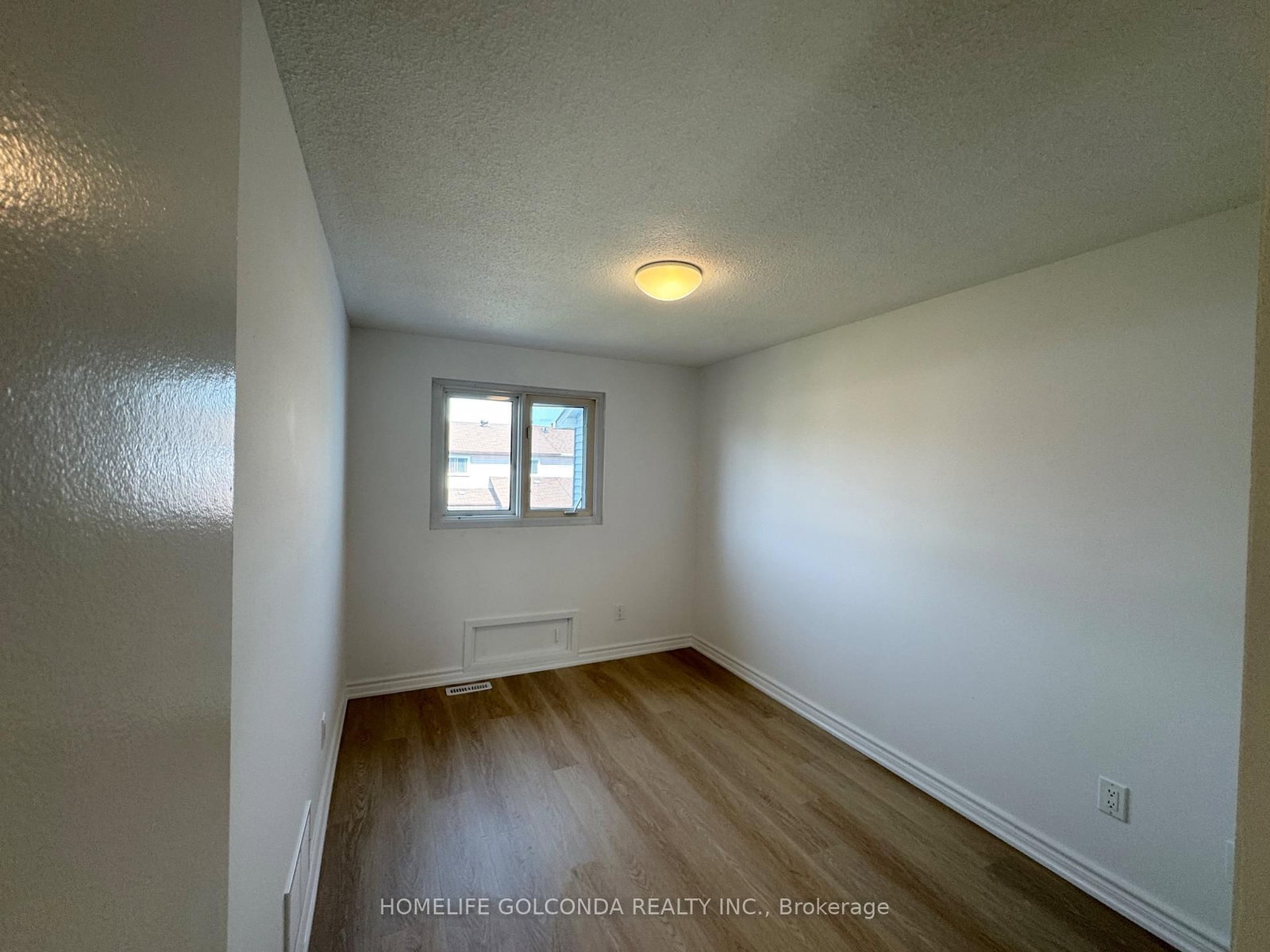 12 Grenbeck Drive • Toronto, ON photo 12