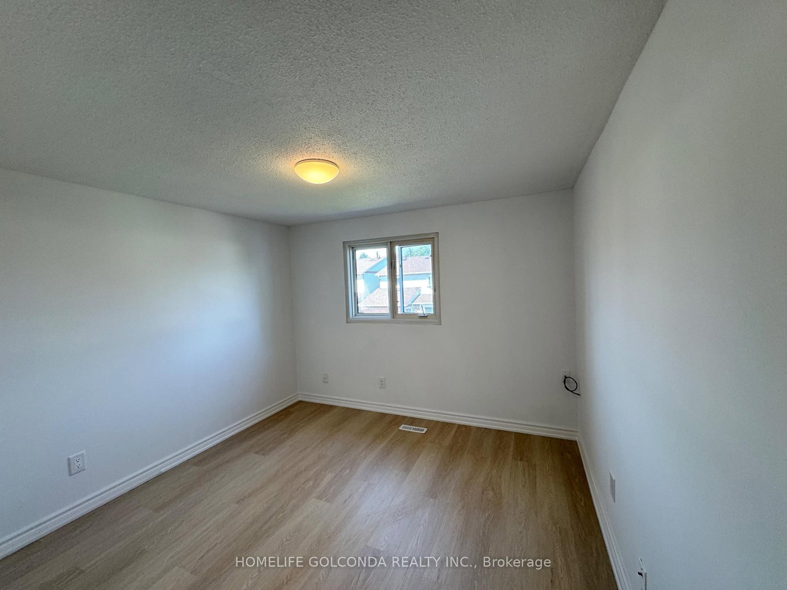 12 Grenbeck Drive • Toronto, ON photo 14