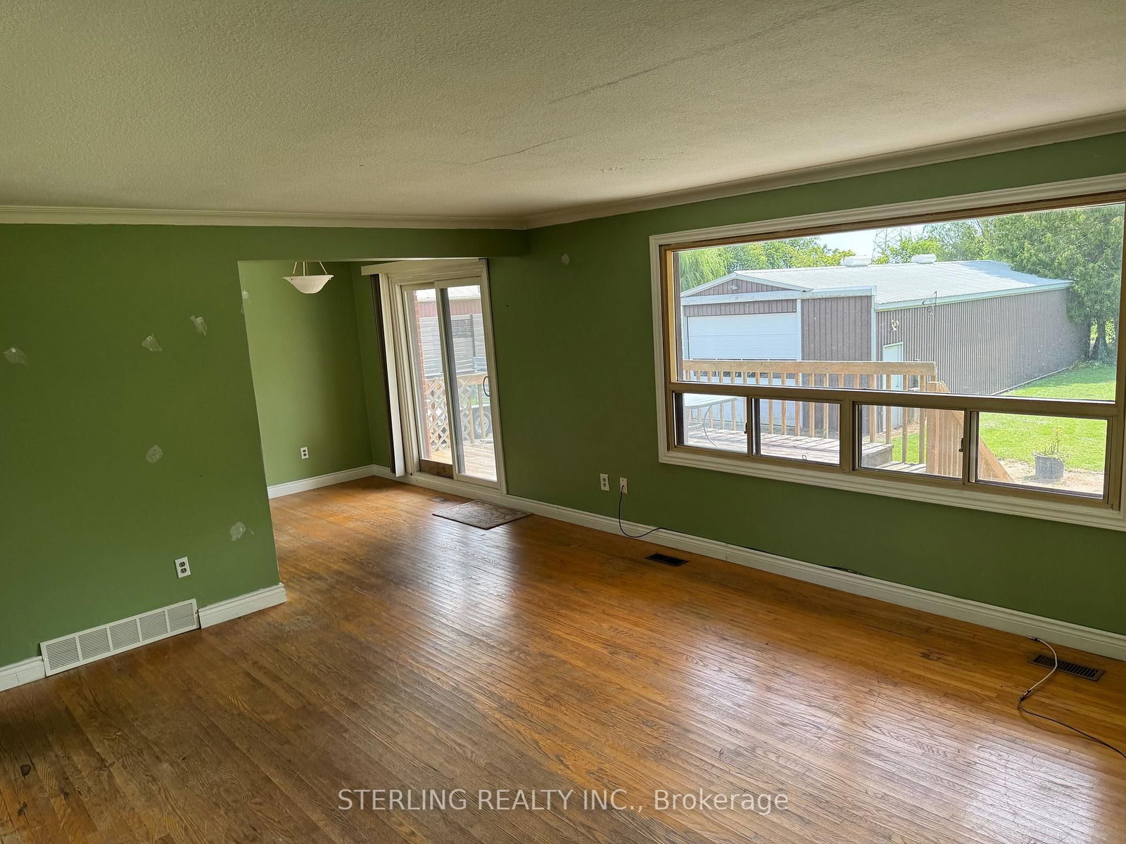 817 Jomar Avenue • Pickering, ON photo 17