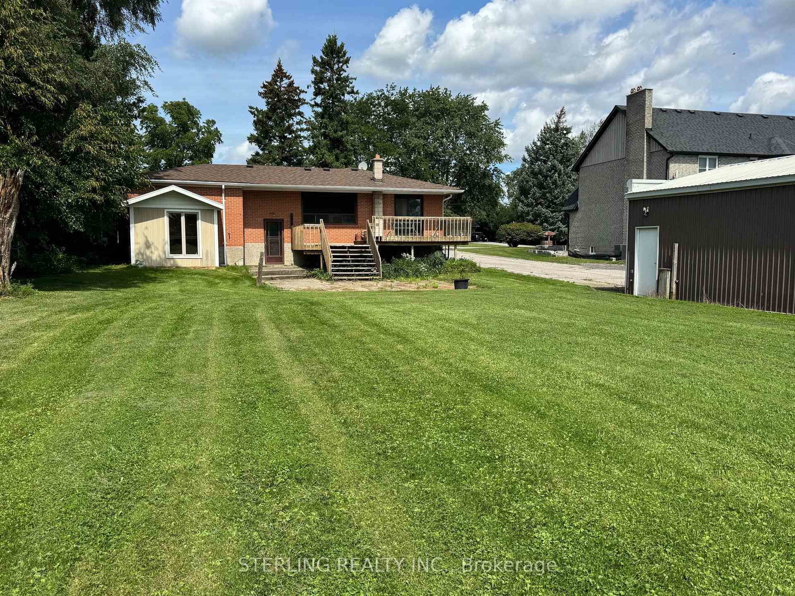 817 Jomar Avenue • Pickering, ON photo 18