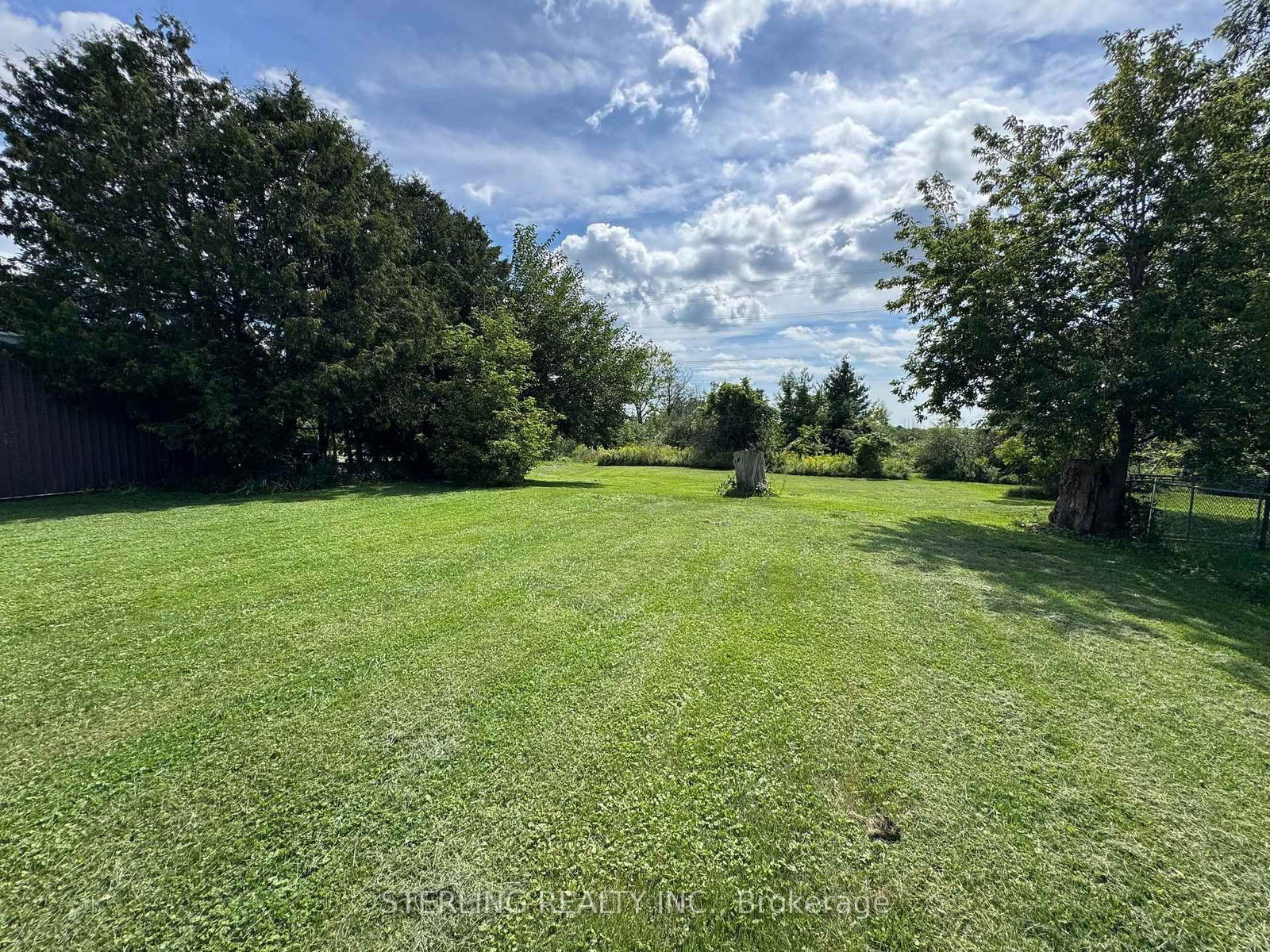 817 Jomar Avenue • Pickering, ON photo 21