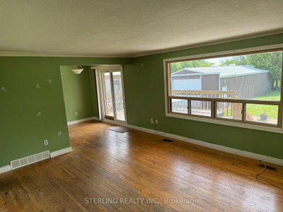 817 Jomar Avenue • Pickering, ON photo 5