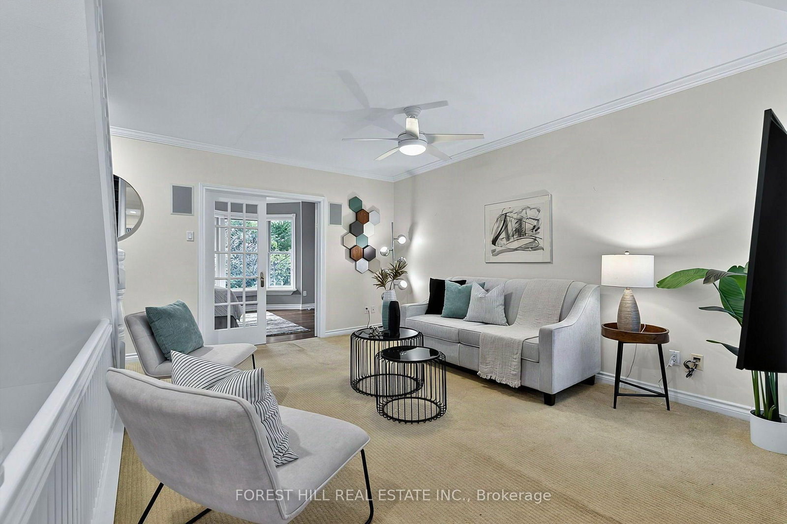 53 Langford Avenue • Toronto, ON photo 15