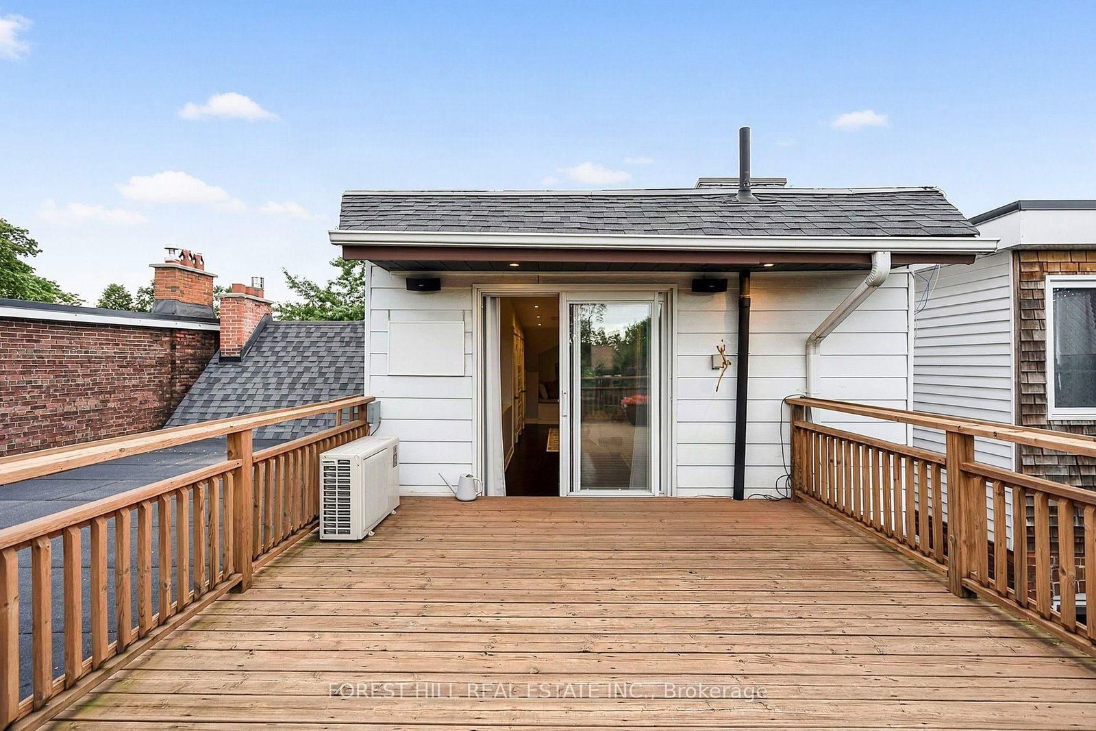 53 Langford Avenue • Toronto, ON photo 33