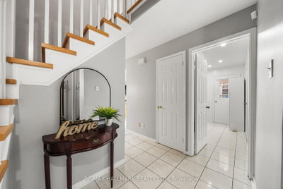 1322 Redwood Lane • Pickering, ON photo 3