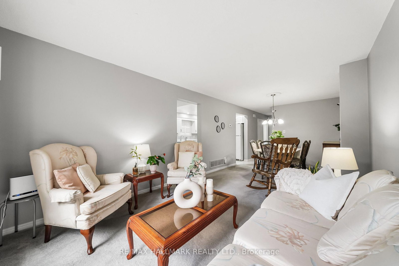 1322 Redwood Lane • Pickering, ON photo 8