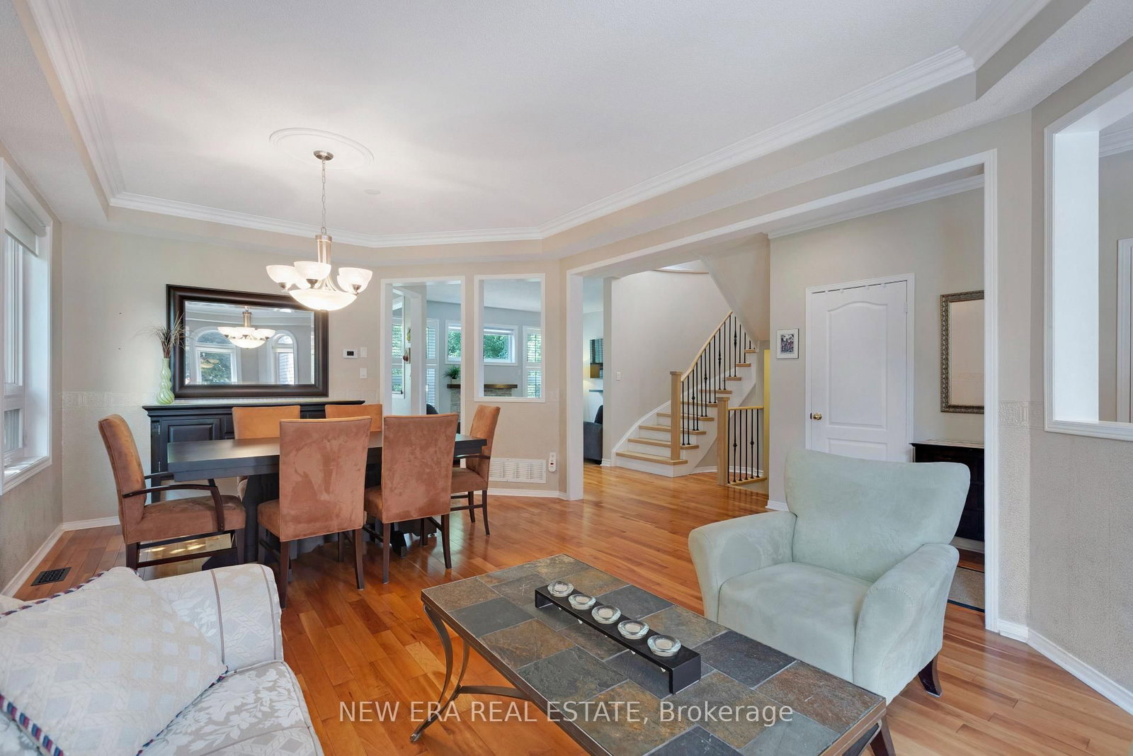 1798 Autumn Crescent • Pickering, ON photo 7
