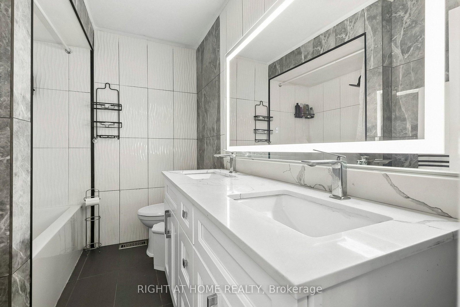 12 l'amoreaux Drive • Toronto, ON photo 19