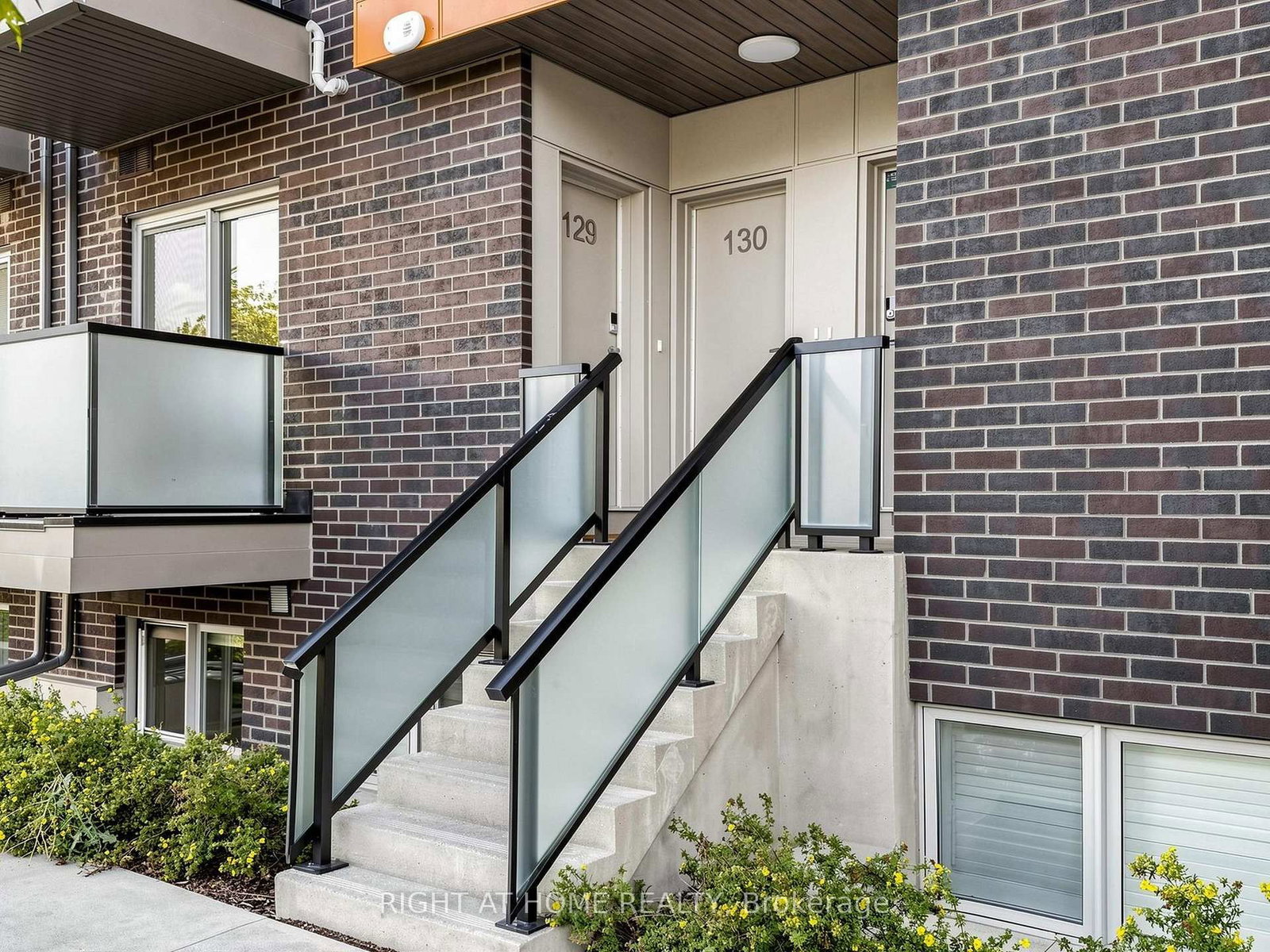 1081 Danforth Road • #129 • Toronto, ON photo 4
