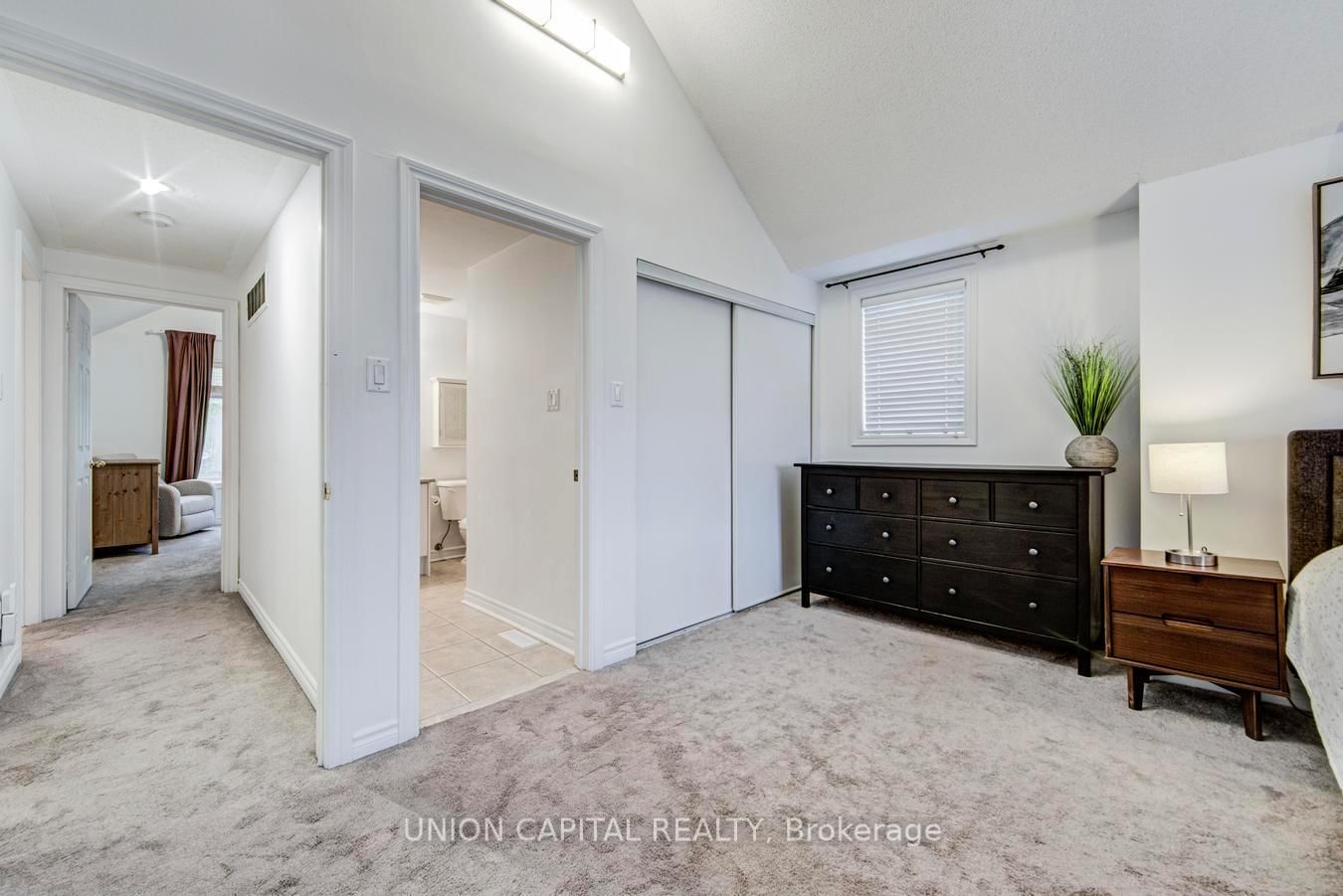 1 Bastedo Avenue • #8 • Toronto, ON photo 27