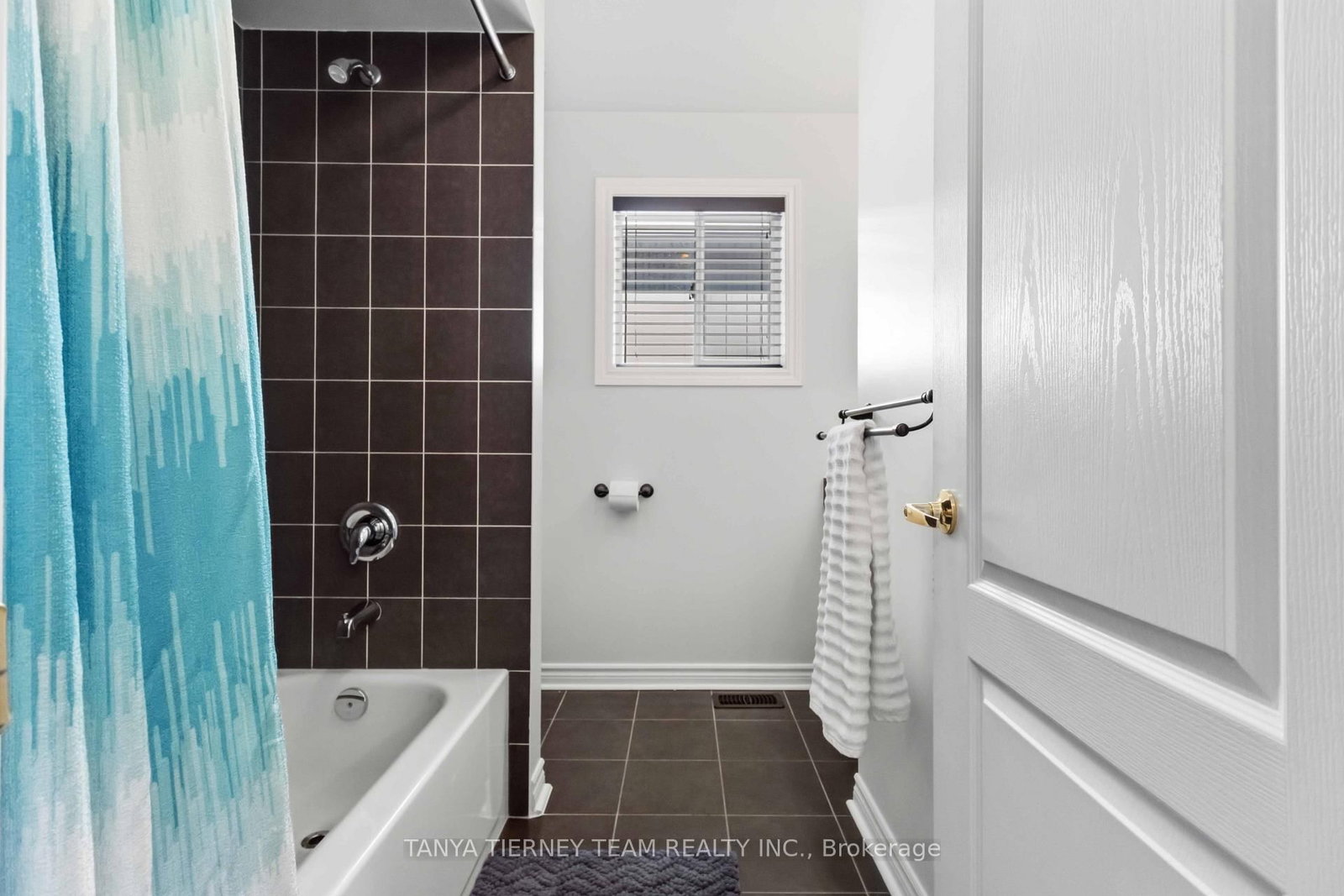 26 Chiswick Avenue • Whitby, ON photo 36