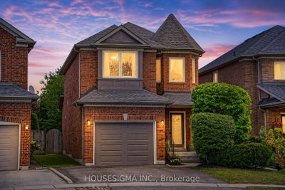 97 Bach Avenue • Whitby, ON photo 2