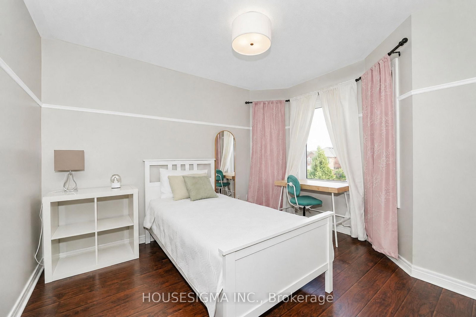 97 Bach Avenue • Whitby, ON photo 27