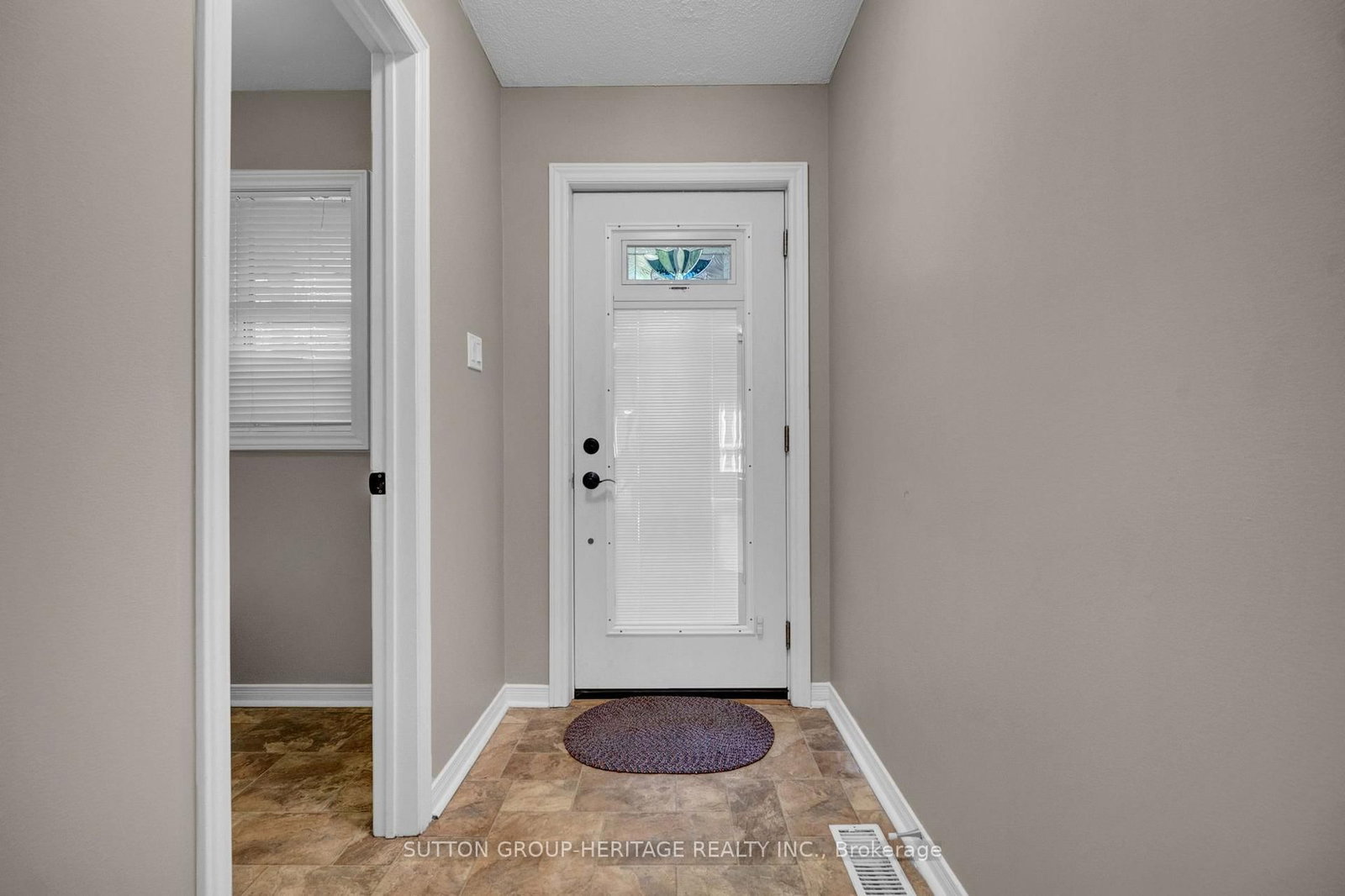 5 Fenwick Avenue • Clarington, ON photo 17