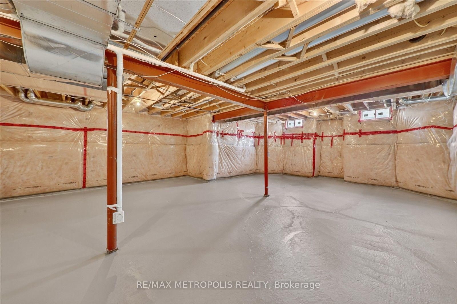 749 Black Cherry Drive • Oshawa, ON photo 36