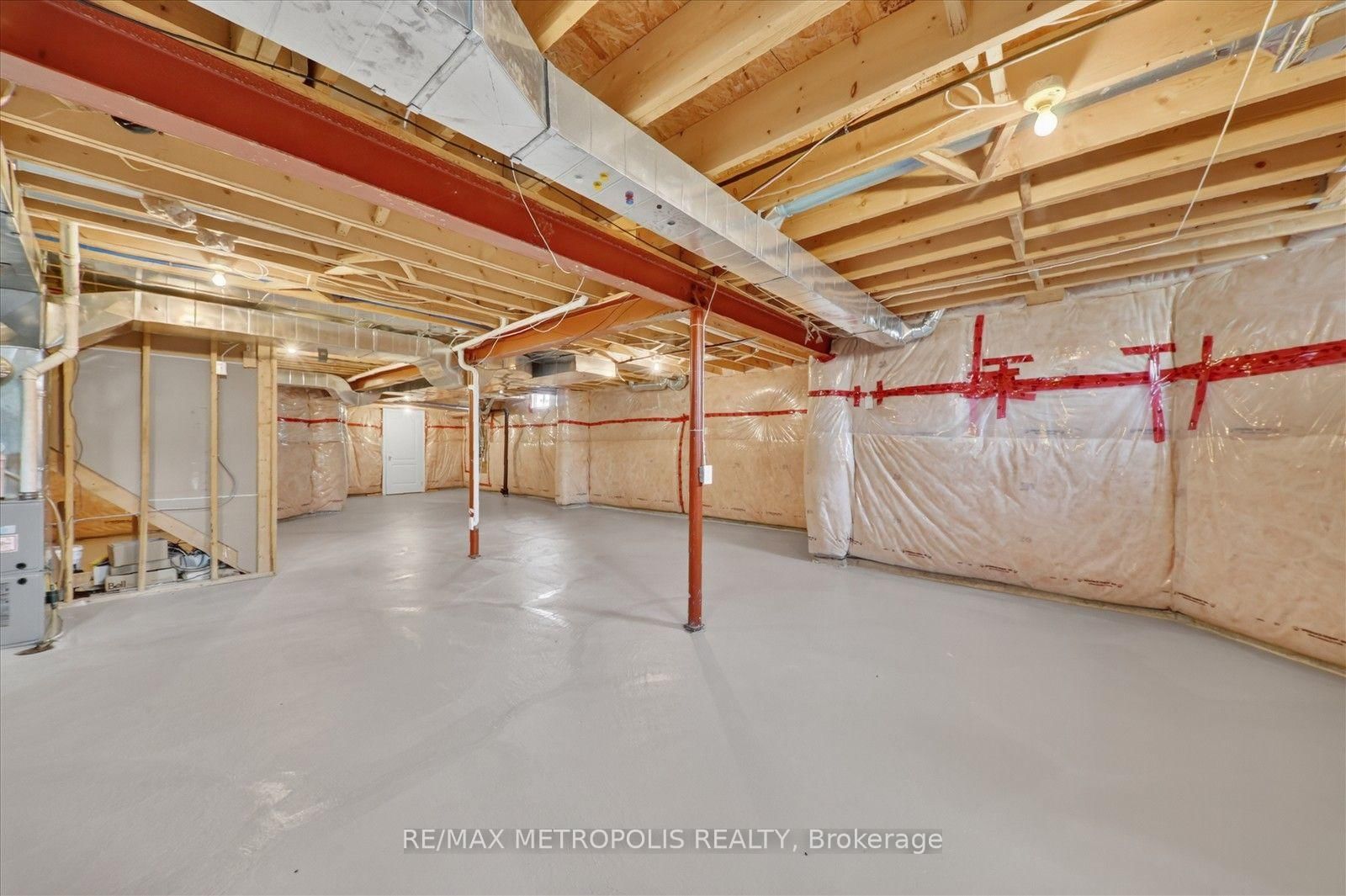 749 Black Cherry Drive • Oshawa, ON photo 38