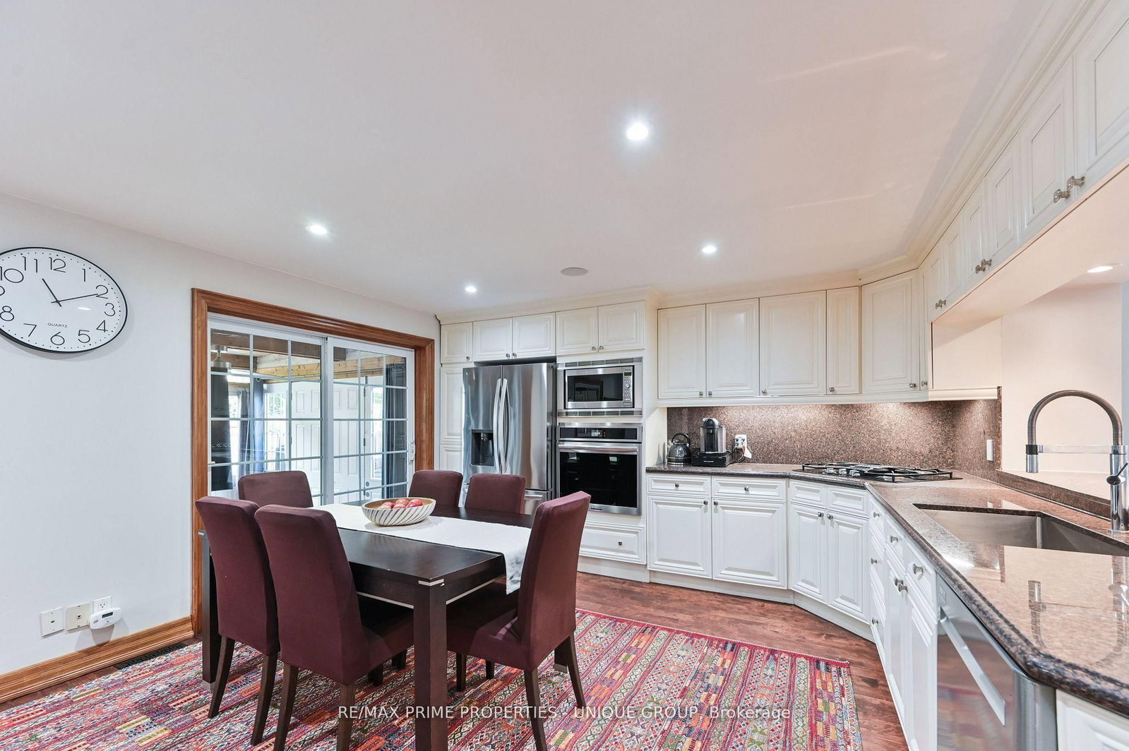 16 Eastwood Avenue • Toronto, ON photo 11