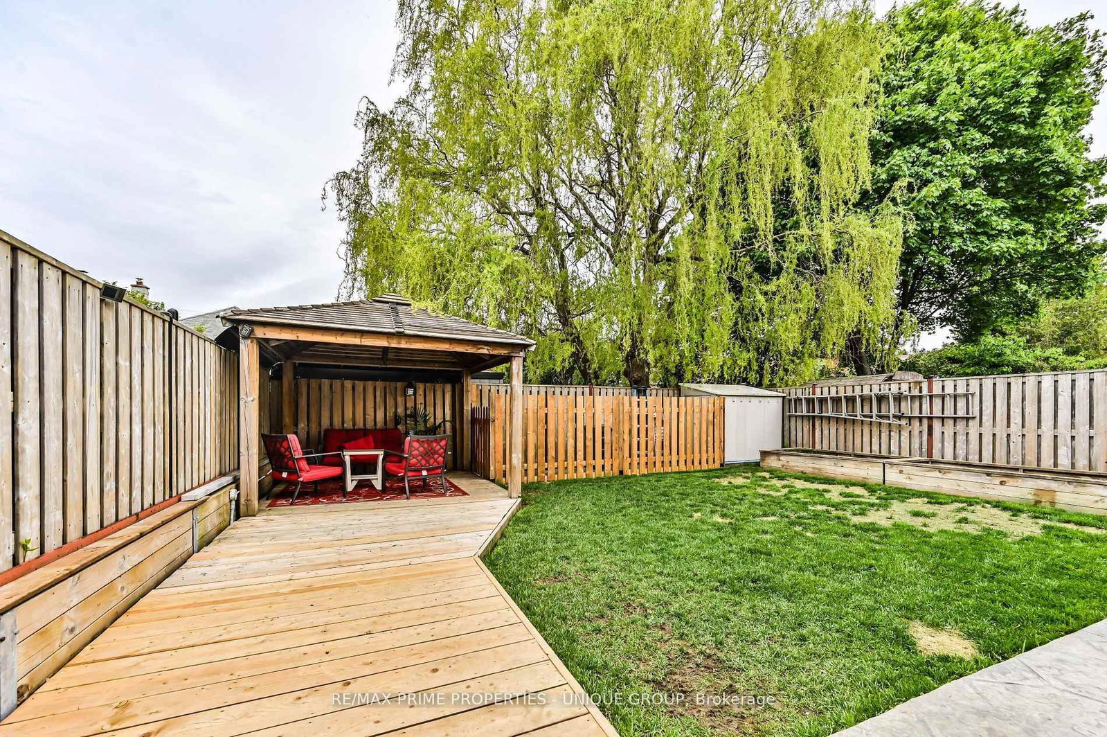 16 Eastwood Avenue • Toronto, ON photo 36