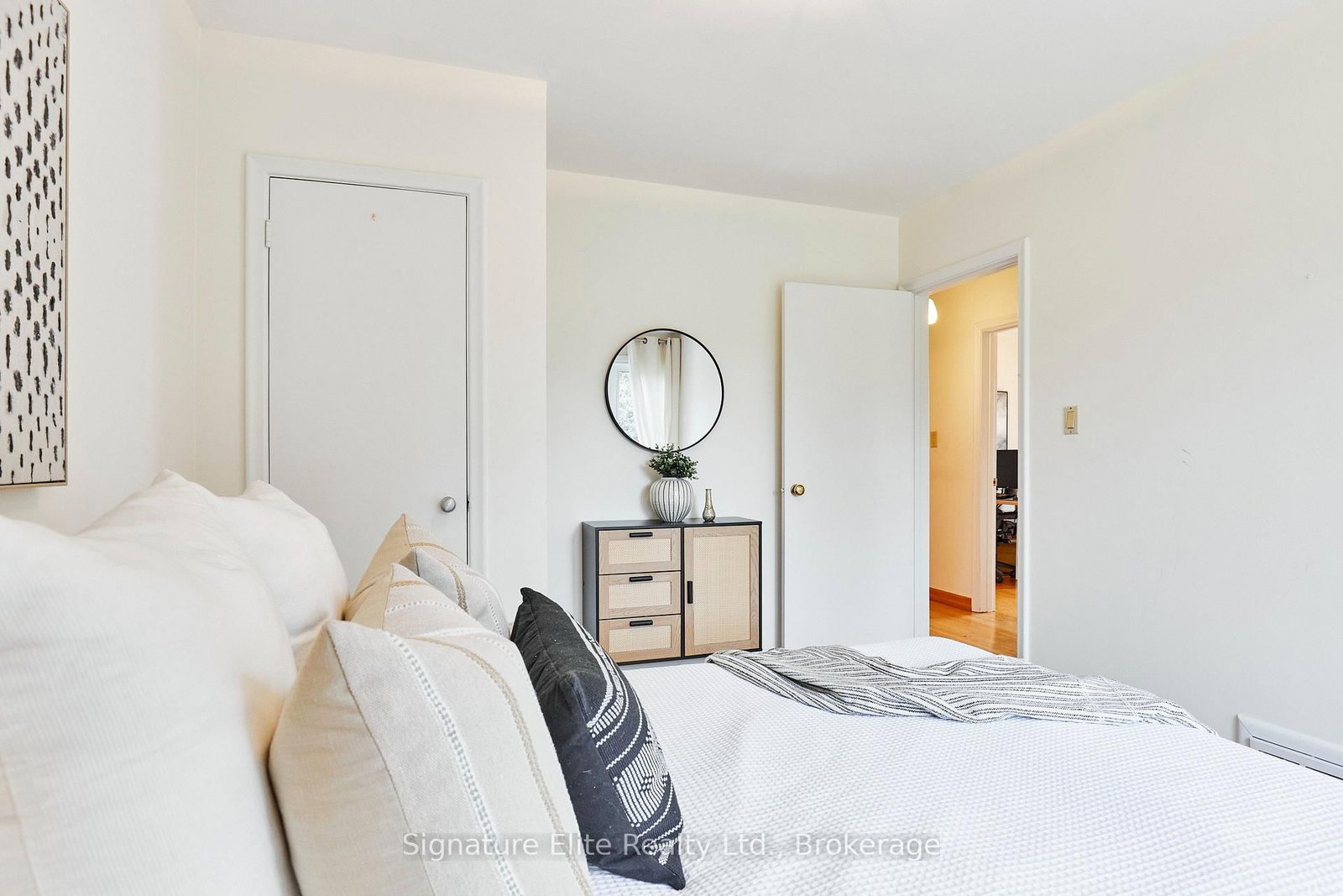 122 Haileybury Drive • Toronto, ON photo 21